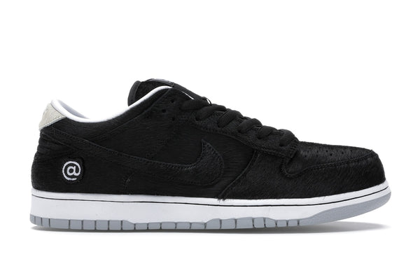 Nike SB Dunk Low Medicom Toy